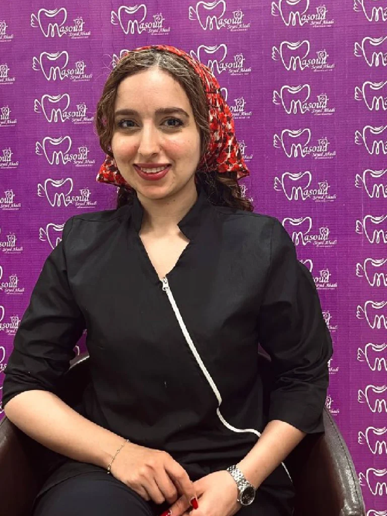 دکتر الهام غفاری دندانپزشک کودک و نوجوان